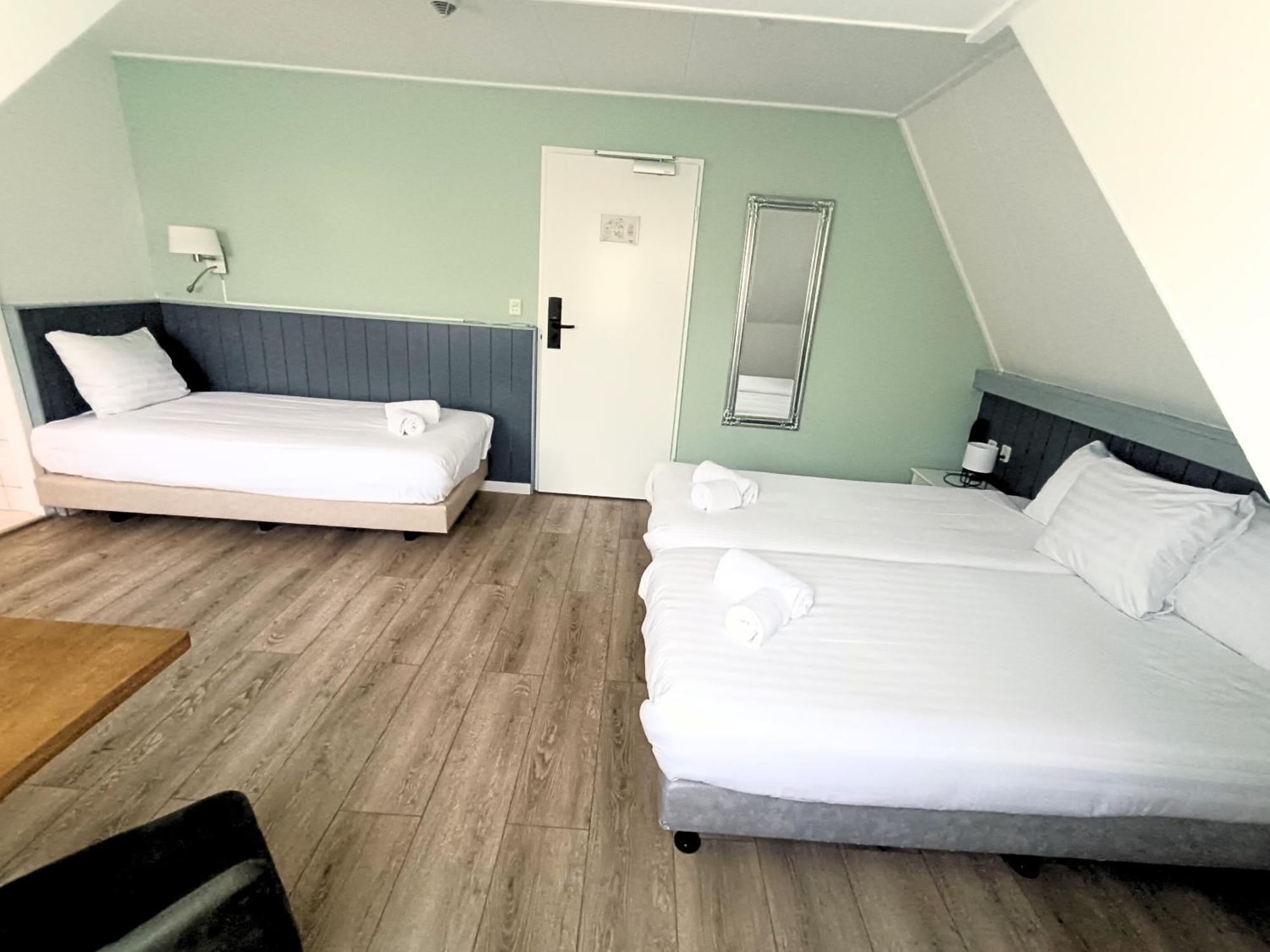 Hotel Brasserie Den Burg Eksteriør bilde