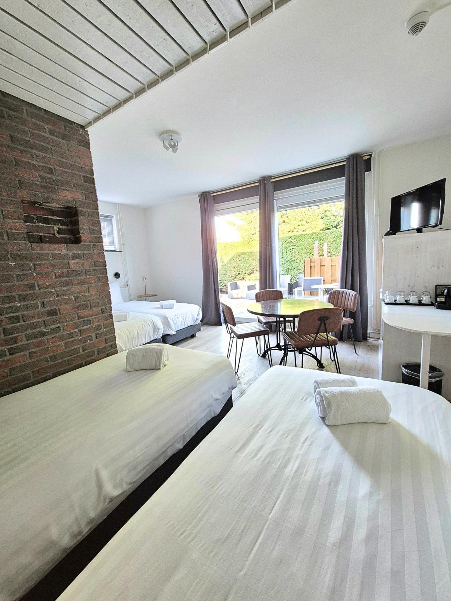Hotel Brasserie Den Burg Eksteriør bilde